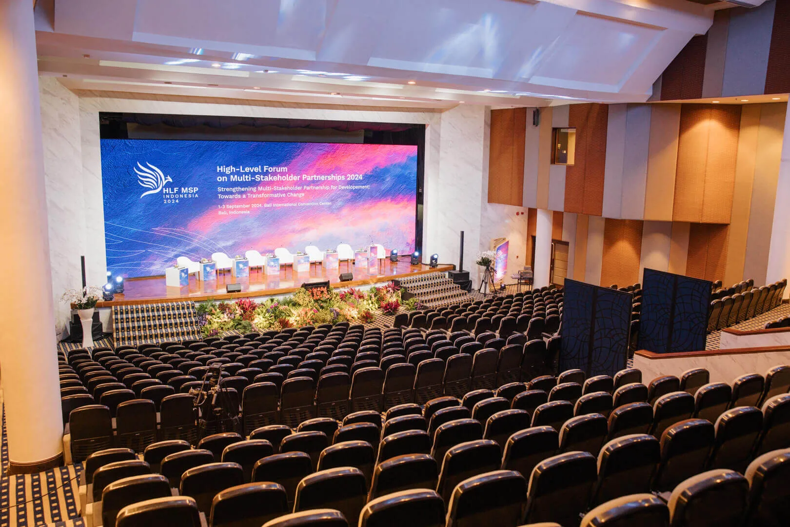 Auditorium_DS2_3360