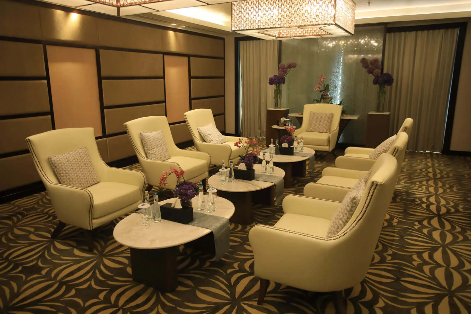 Bali VIP Lounge _ IMG_0233_1