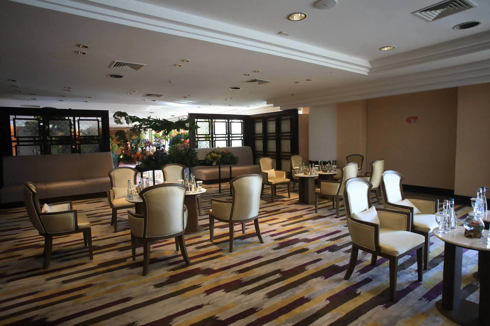 The Lounge _ IMG_0148_1